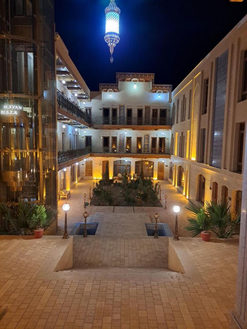 Caravan Plaza Inn Boutique บูคารา ภายนอก รูปภาพ